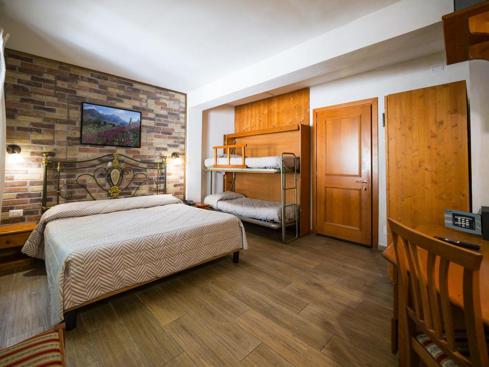 Hotel Bamby Pescasseroli Camera foto