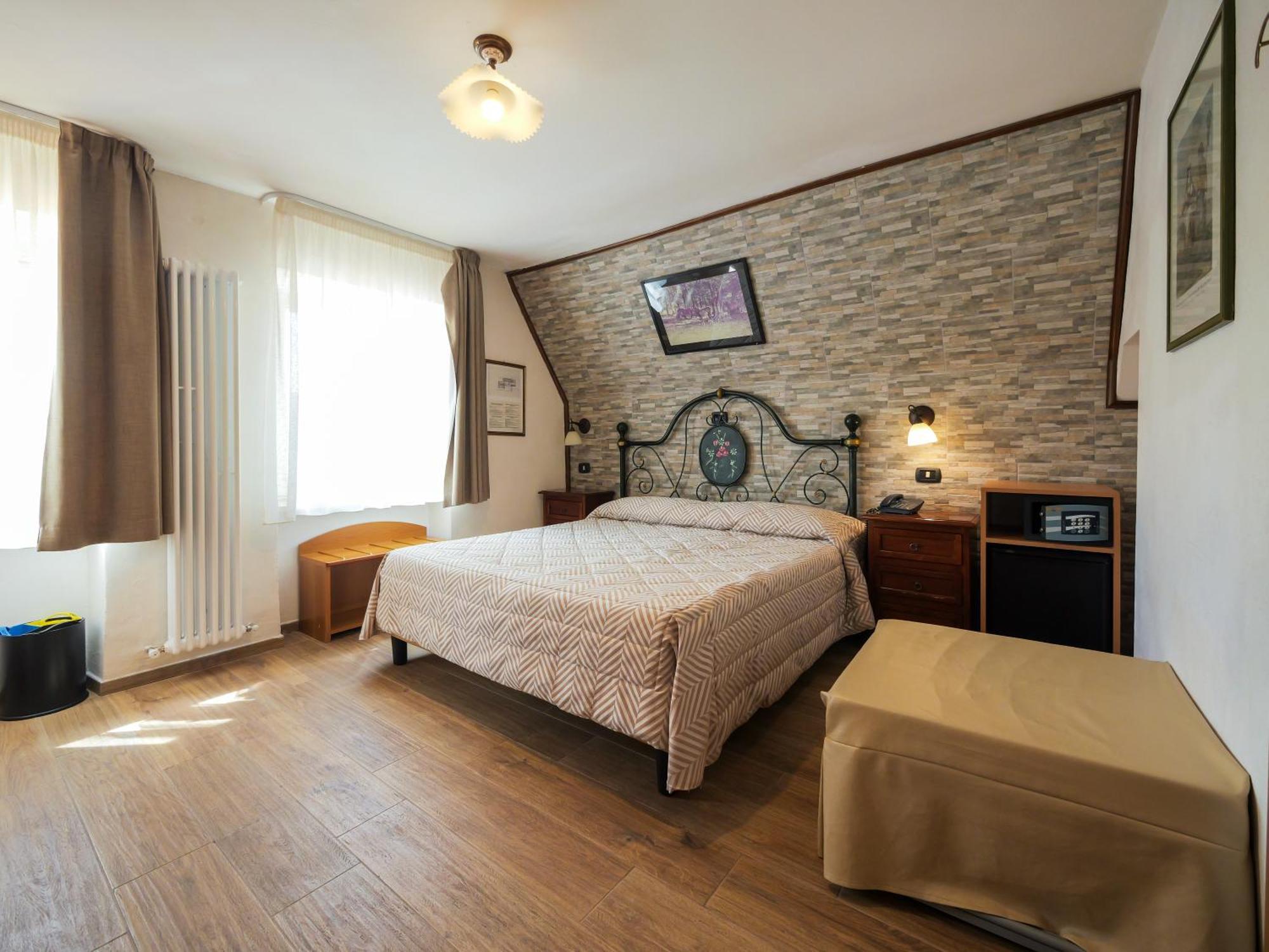 Hotel Bamby Pescasseroli Esterno foto