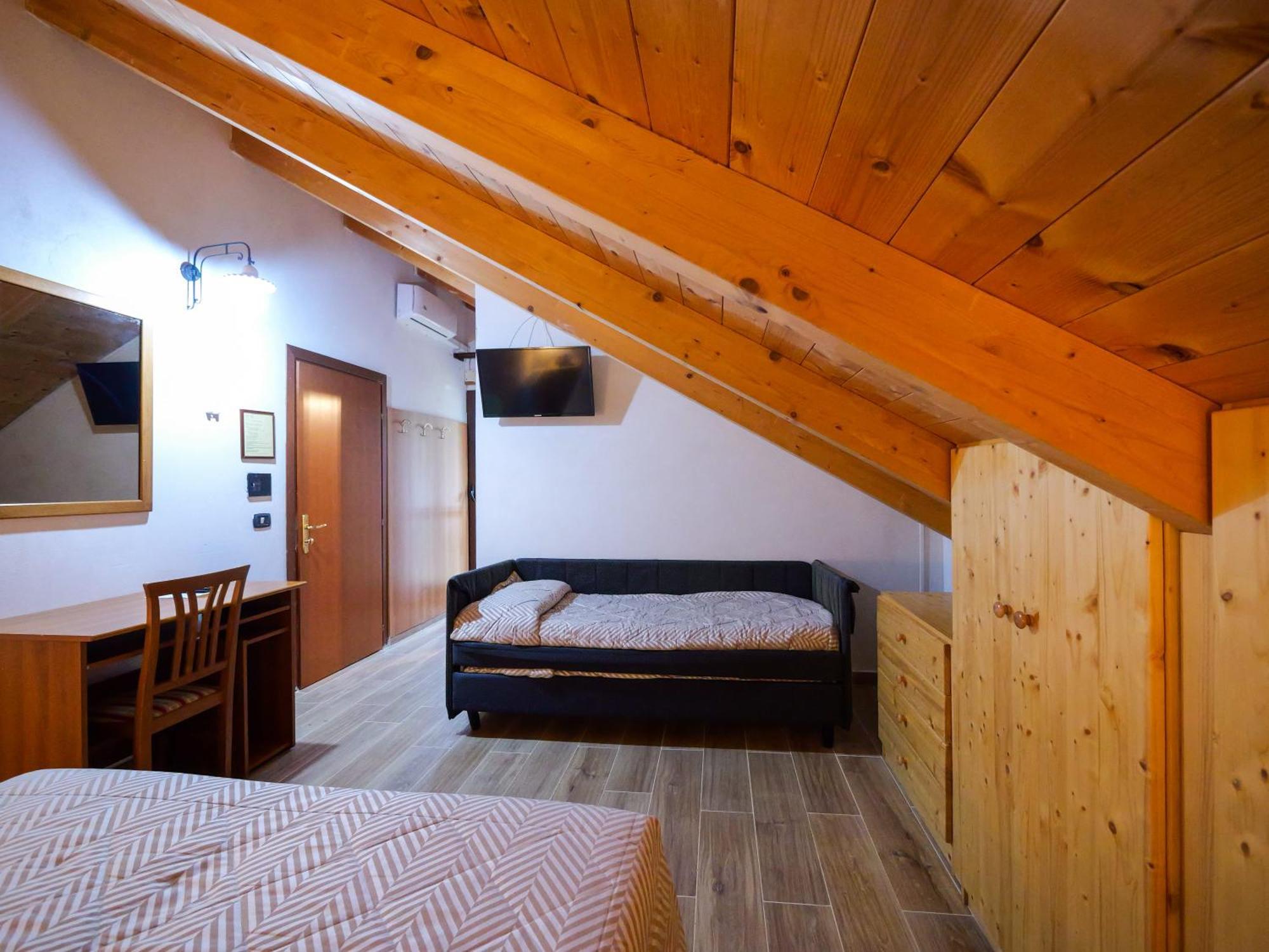 Hotel Bamby Pescasseroli Esterno foto